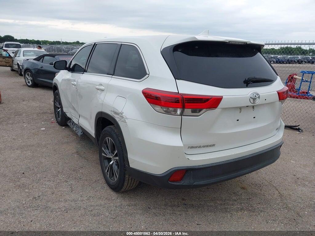 5TDZZRFH3KS291155 2019 TOYOTA HIGHLANDER photo no. 3