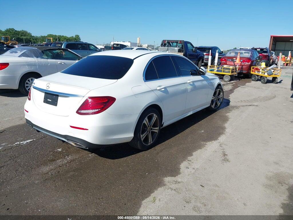 WDDZF4JB6KA688229 2019 MERCEDES-BENZ E 300 photo no. 4