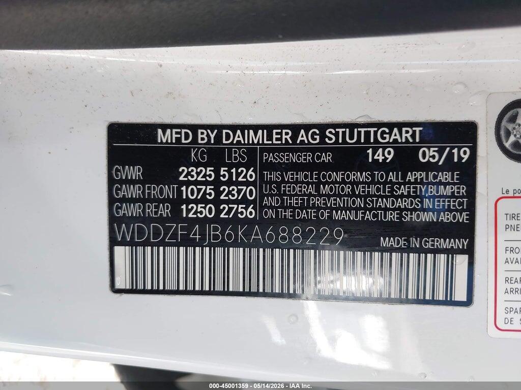WDDZF4JB6KA688229 2019 MERCEDES-BENZ E 300 photo no. 9