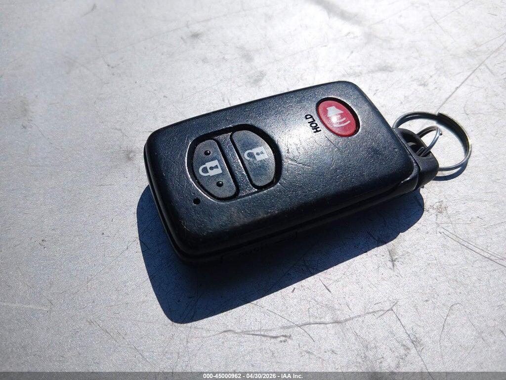 JTDKN3DU7C1585599 2012 TOYOTA PRIUS photo no. 11