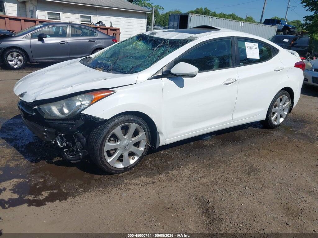 5NPDH4AE8DH272610 2013 HYUNDAI ELANTRA photo no. 2