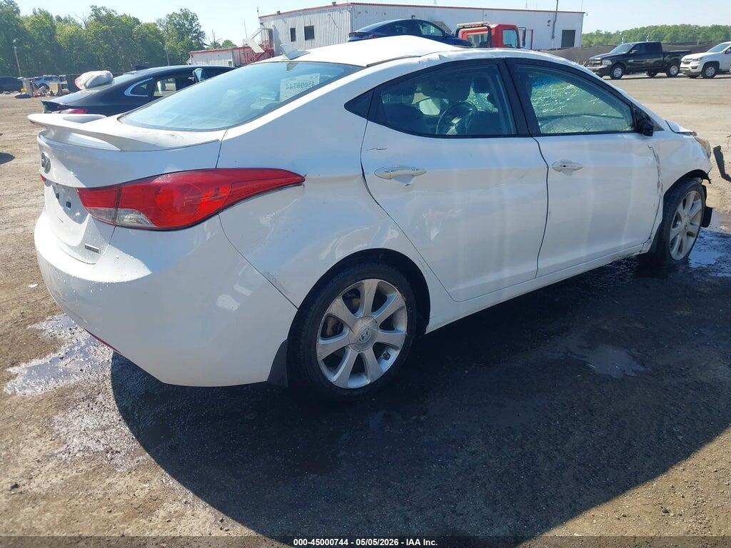 5NPDH4AE8DH272610 2013 HYUNDAI ELANTRA photo no. 4