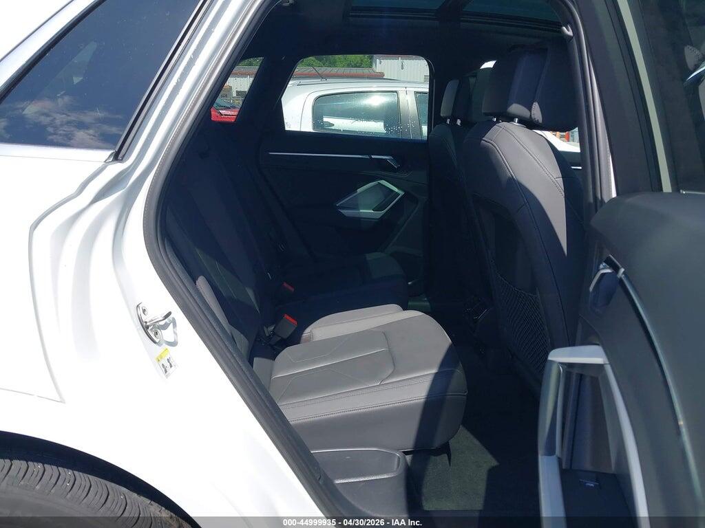 WA1DECF38M1022392 2021 AUDI Q3 photo no. 8