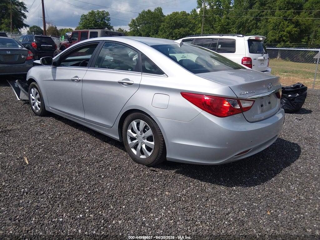 5NPEB4AC8CH367378 2012 HYUNDAI SONATA photo no. 3