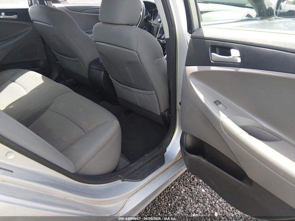 5NPEB4AC8CH367378 2012 HYUNDAI SONATA photo no. 8