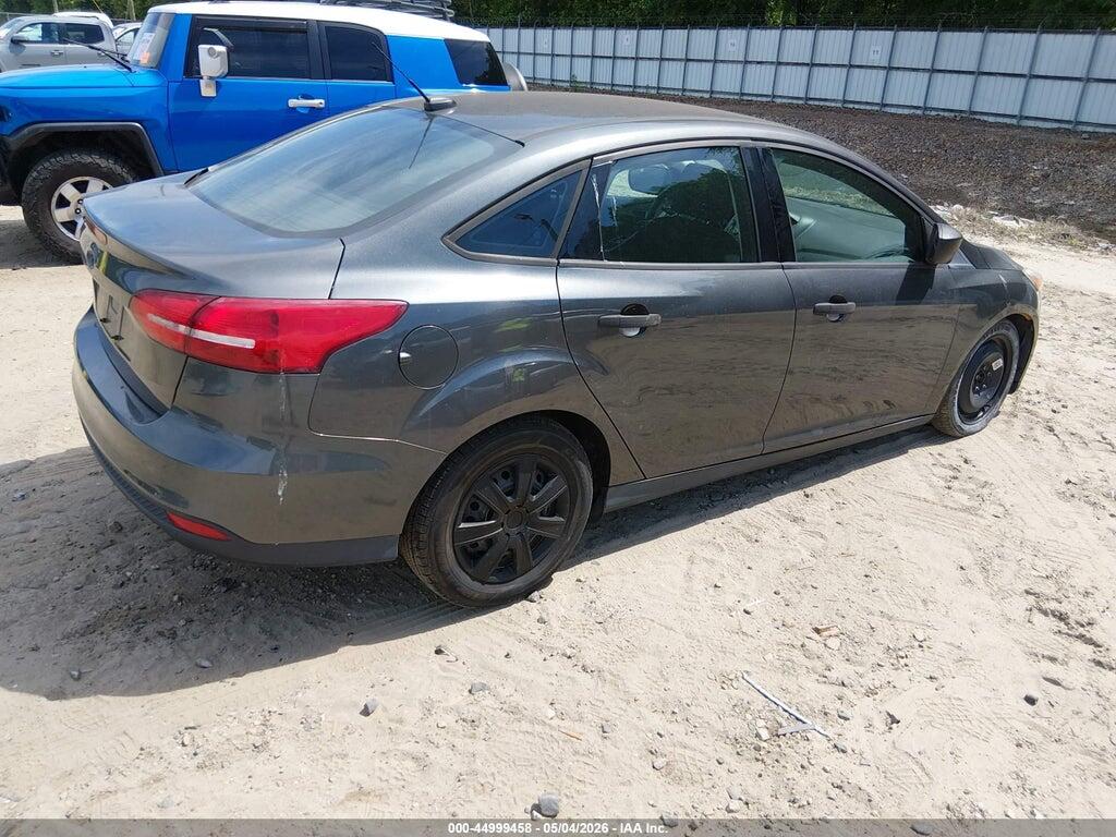 1FADP3E27JL220556 2018 FORD FOCUS photo no. 4
