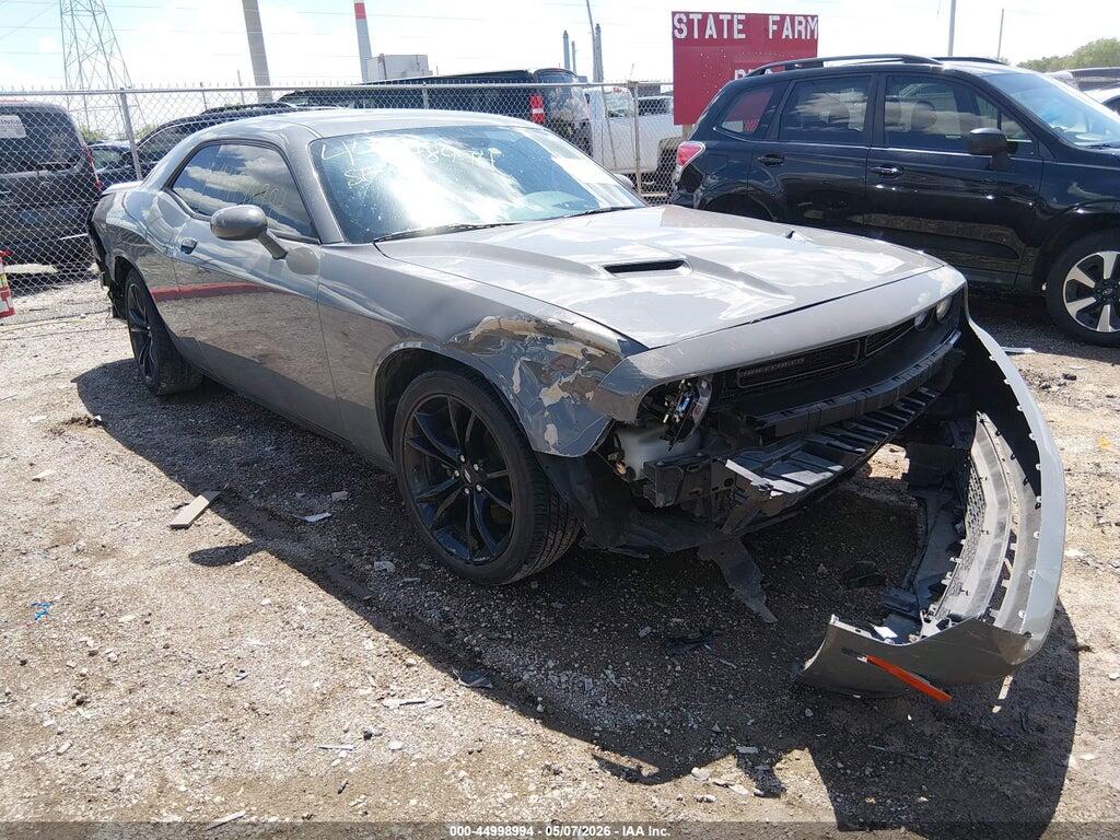 2C3CDZAGXHH613904 2017 DODGE CHALLENGER photo no. 1