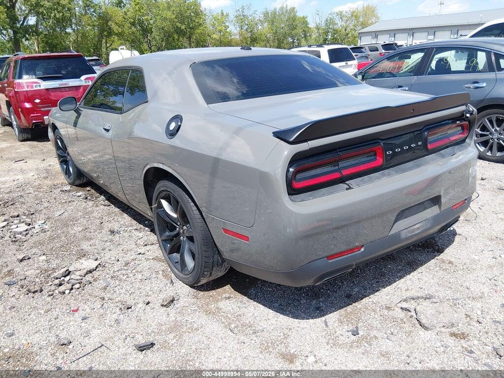 2C3CDZAGXHH613904 2017 DODGE CHALLENGER photo no. 3