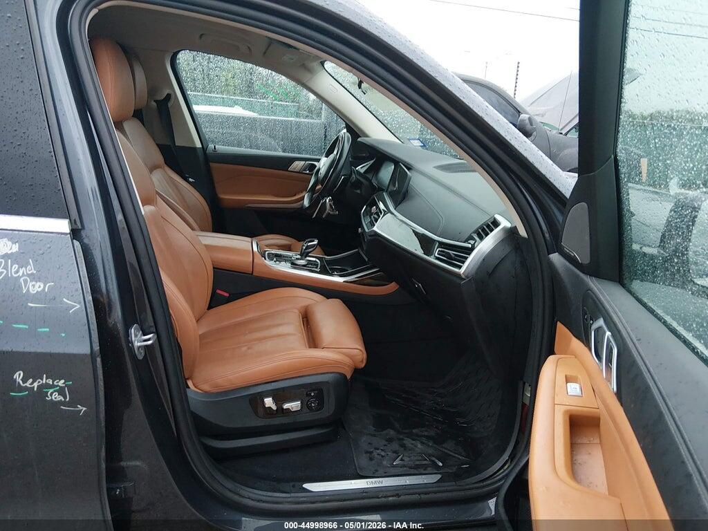 5UXCW2C07L9C06906 2020 BMW X7 photo no. 5