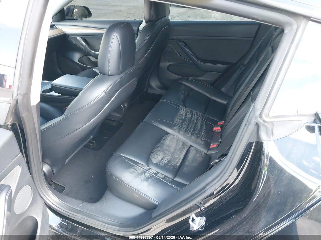 5YJ3E1EB8NF327270 2022 TESLA MODEL 3 photo no. 8
