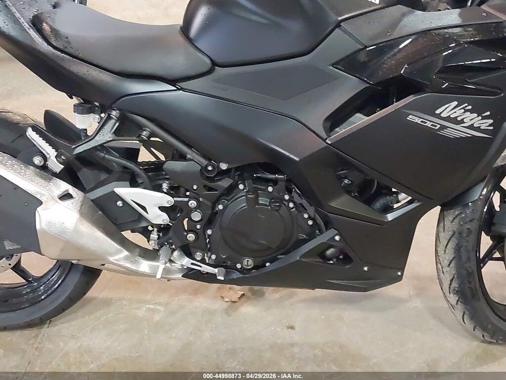 ML5EXGG19TDA91417 2026 KAWASAKI EX500 photo no. 8