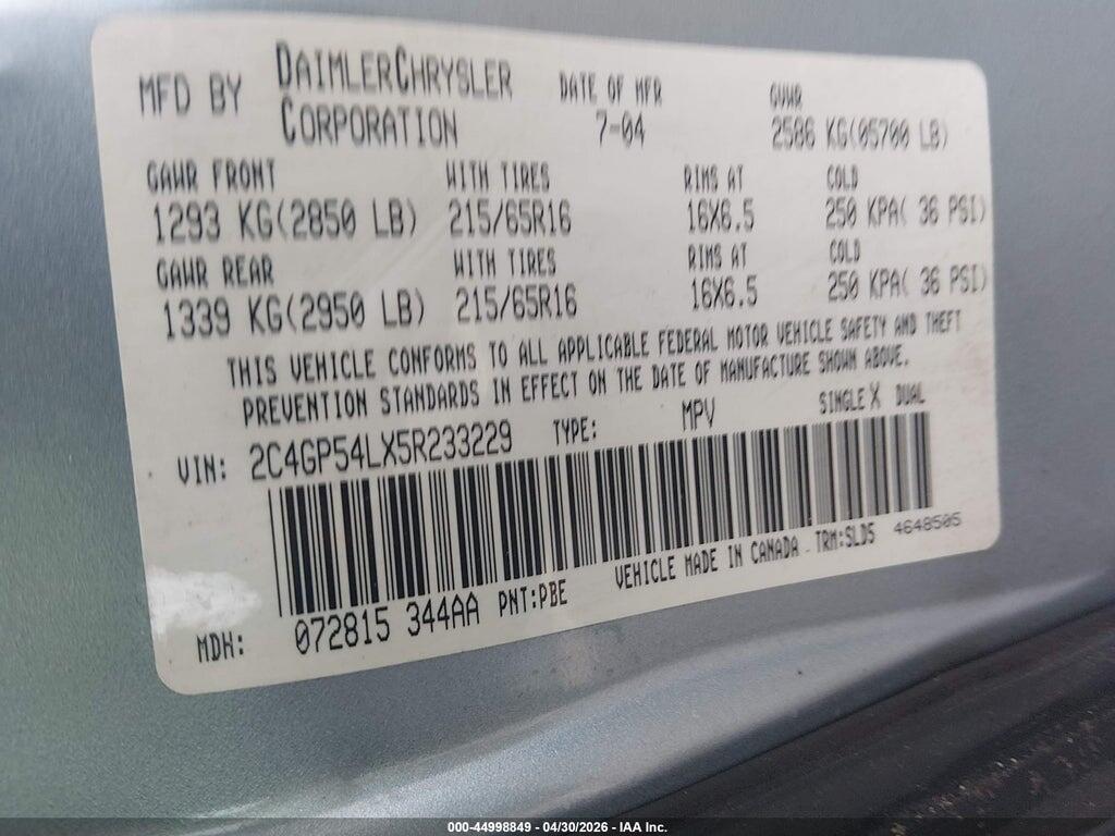 2C4GP54LX5R233229 2005 CHRYSLER TOWN & COUNTRY photo no. 9