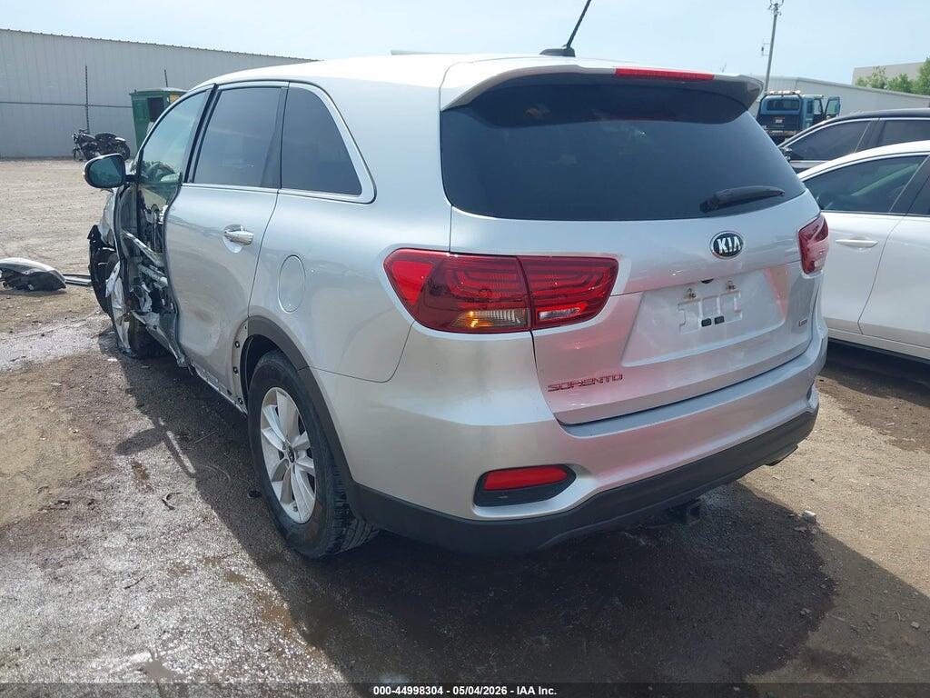 5XYPG4A36KG577638 2019 KIA SORENTO photo no. 3