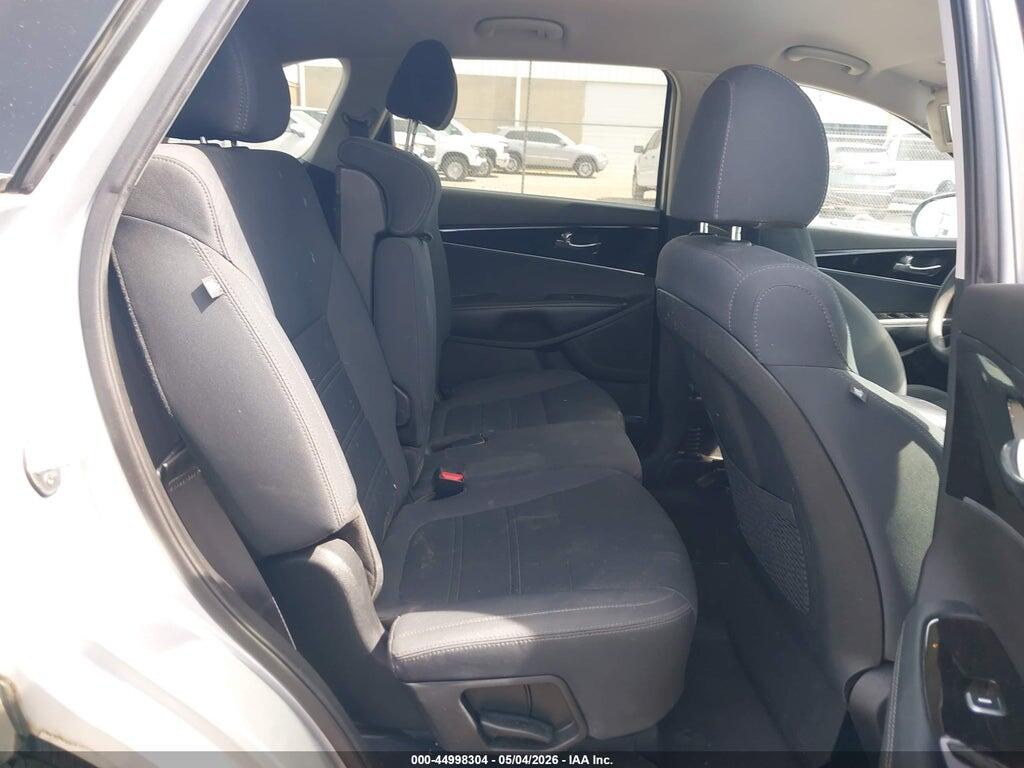 5XYPG4A36KG577638 2019 KIA SORENTO photo no. 8