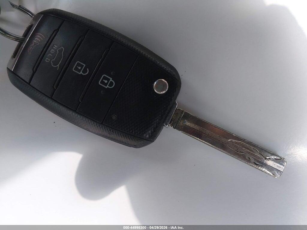 5XYKT3A64FG555914 2015 KIA SORENTO photo no. 11