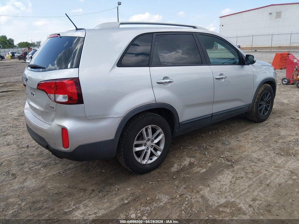 5XYKT3A64FG555914 2015 KIA SORENTO photo no. 4