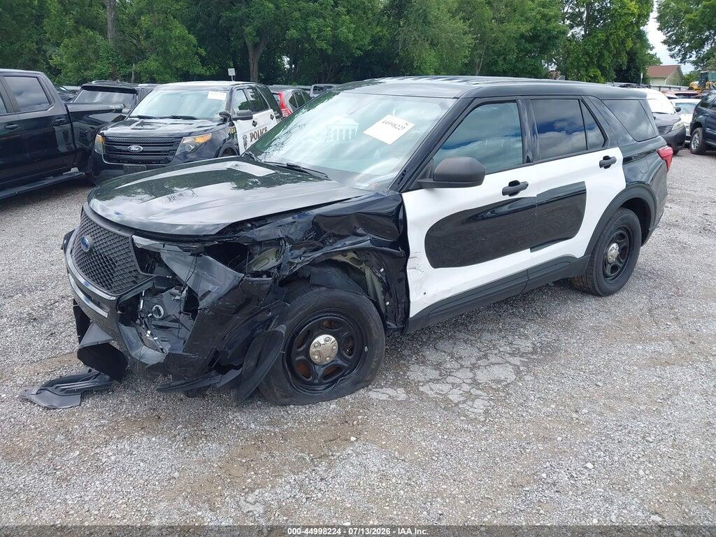 1FM5K8ABXMGB34988 2021 FORD POLICE INTERCEPTOR UTILITY photo no. 2