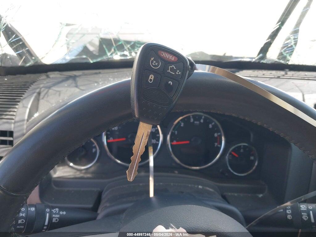 1C4PJMFKXCW210506 2012 JEEP LIBERTY photo no. 11