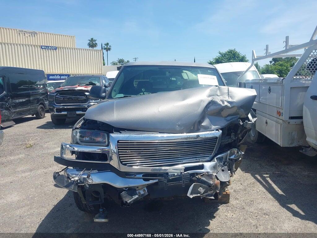 1GTHC29G76E180241 2006 GMC SIERRA 2500HD photo no. 12