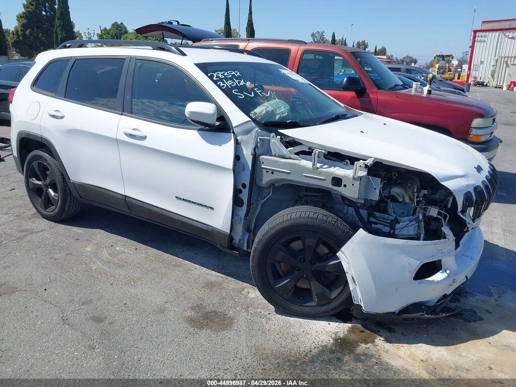 1C4PJLCB6JD533703 2018 JEEP CHEROKEE photo no. 1