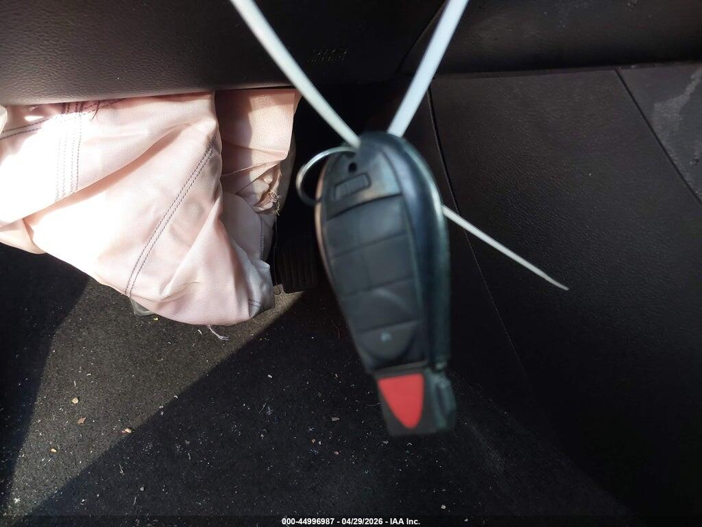 1C4PJLCB6JD533703 2018 JEEP CHEROKEE photo no. 11