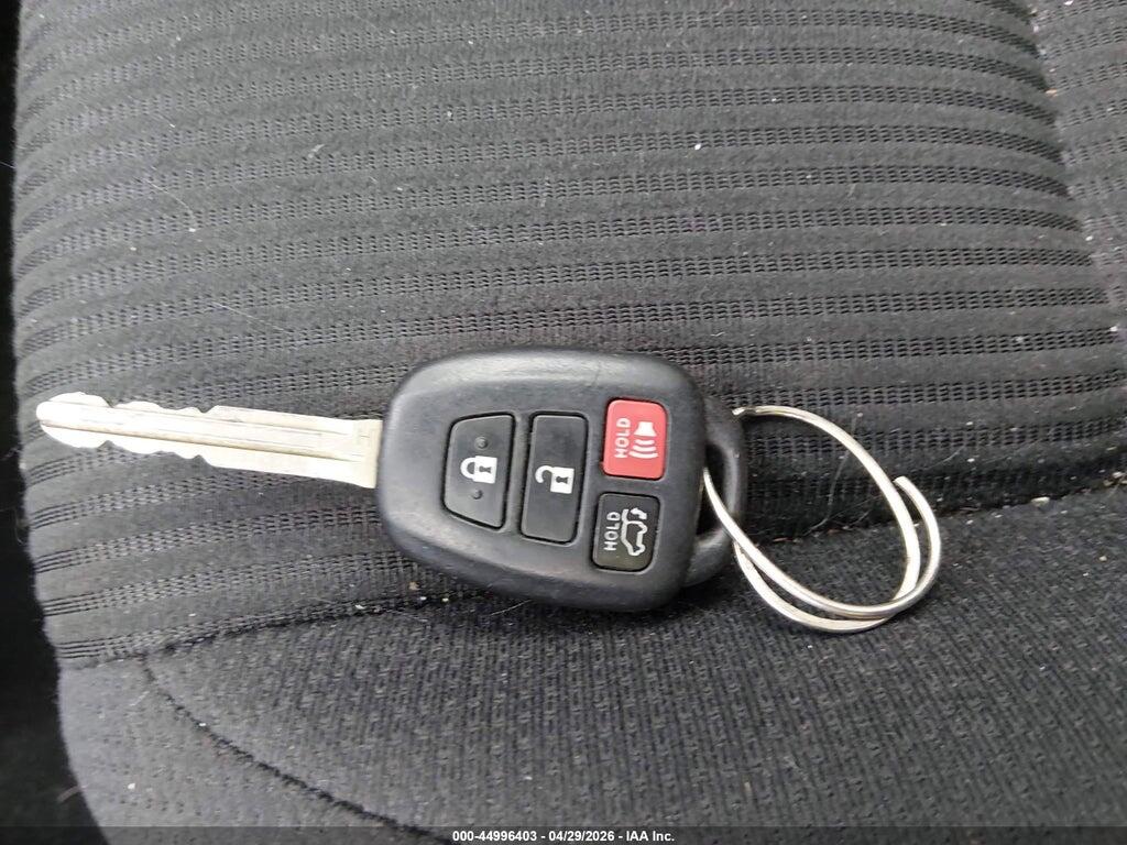 JTMRFREV4FD114969 2015 TOYOTA RAV4 photo no. 11