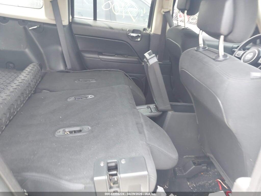 1C4NJRBB6HD142153 2017 JEEP PATRIOT photo no. 8