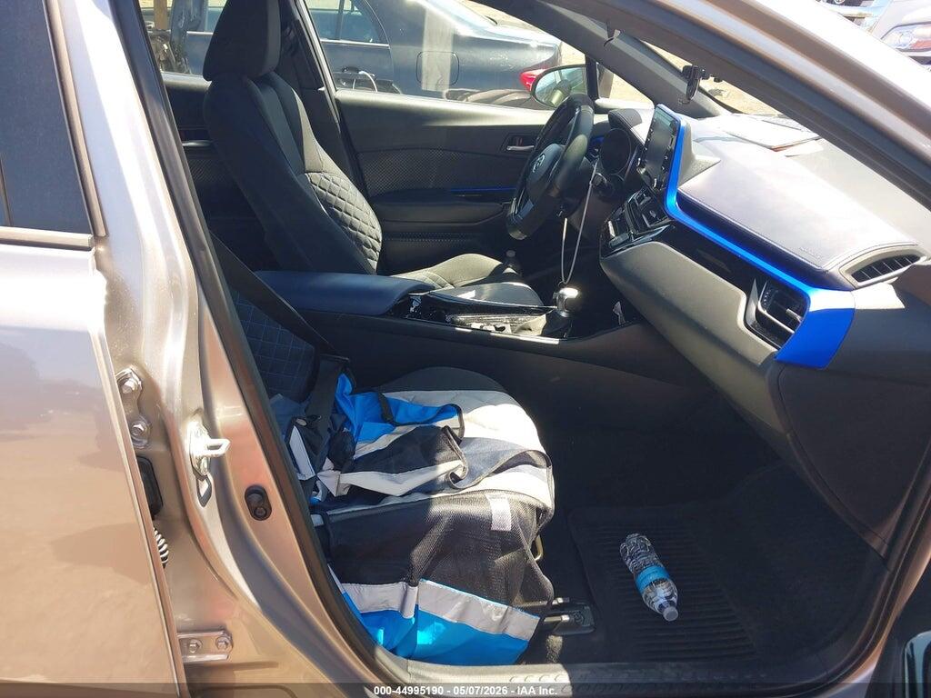 NMTKHMBXXLR113179 2020 TOYOTA C-HR photo no. 5
