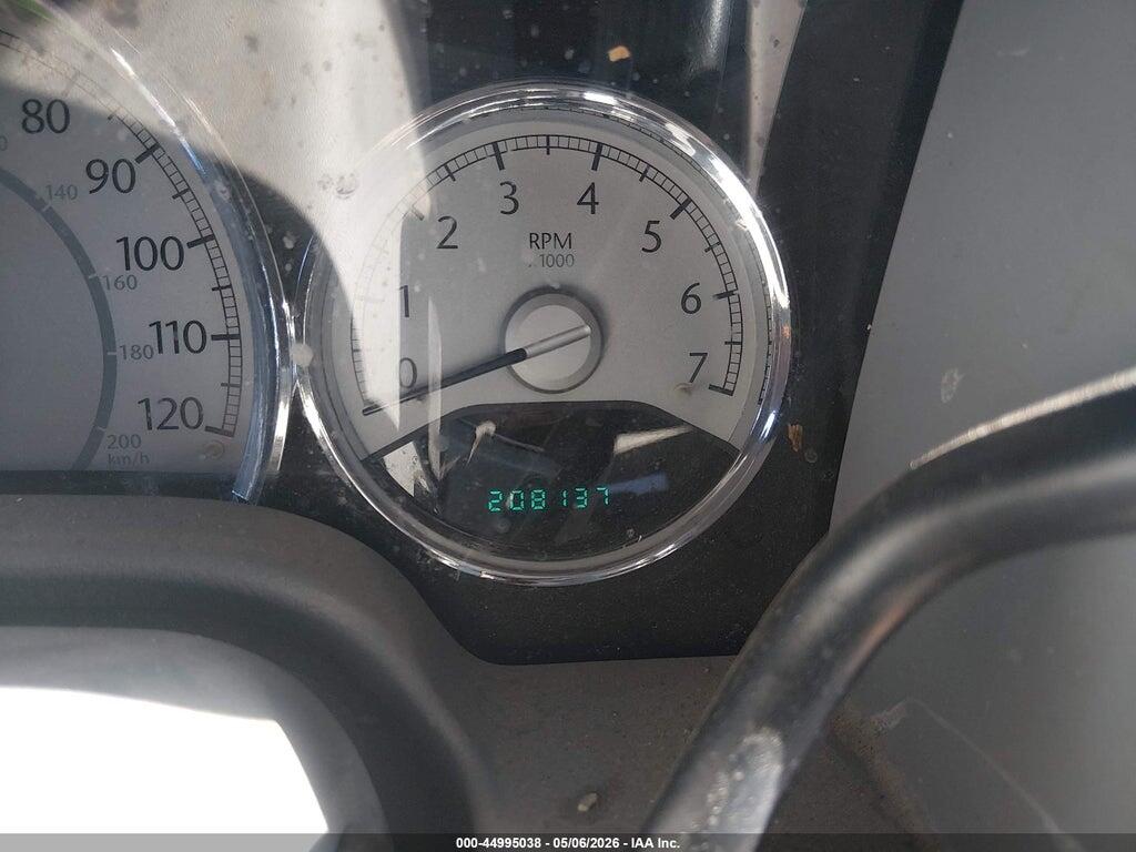 1A8HX58257F503878 2007 CHRYSLER ASPEN photo no. 7