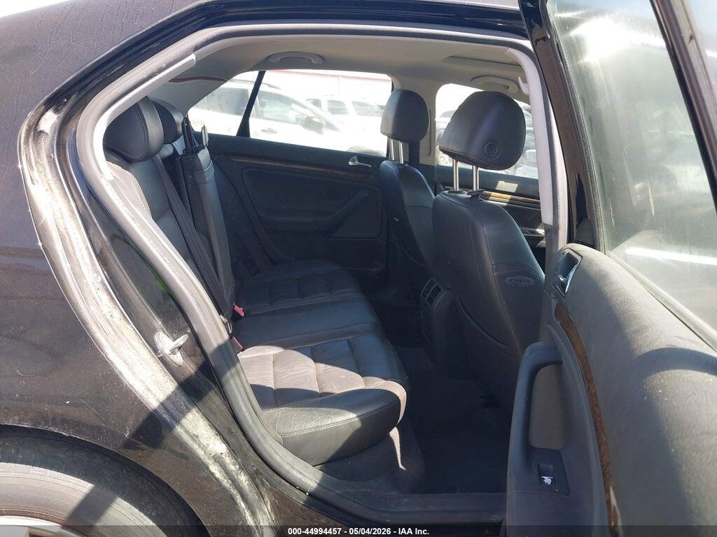 3VWDF71K05M643619 2005 VOLKSWAGEN JETTA photo no. 8