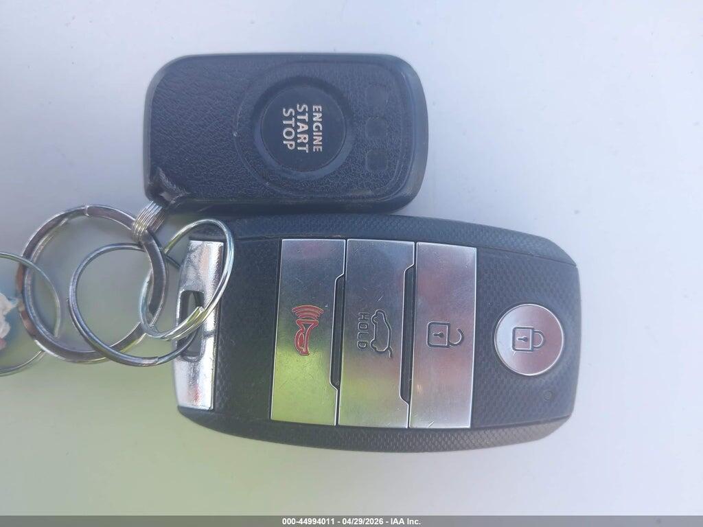 KNDPRCA61J7369628 2018 KIA SPORTAGE photo no. 11
