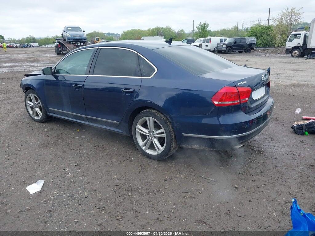1VWBT7A35FC005412 2015 VOLKSWAGEN PASSAT photo no. 3