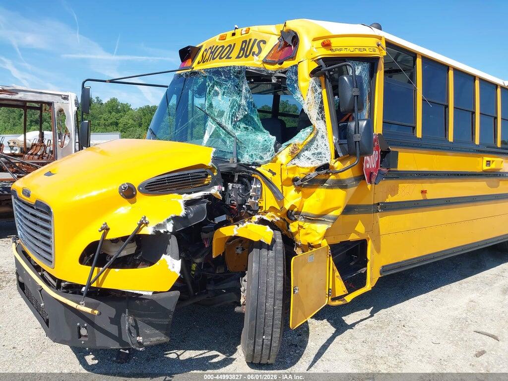 4UZABRFA8MCMP0361 2021 FREIGHTLINER CHASSIS photo no. 6