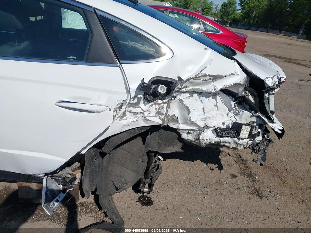 5NPEF4JA6MH083686 2021 HYUNDAI SONATA photo no. 6