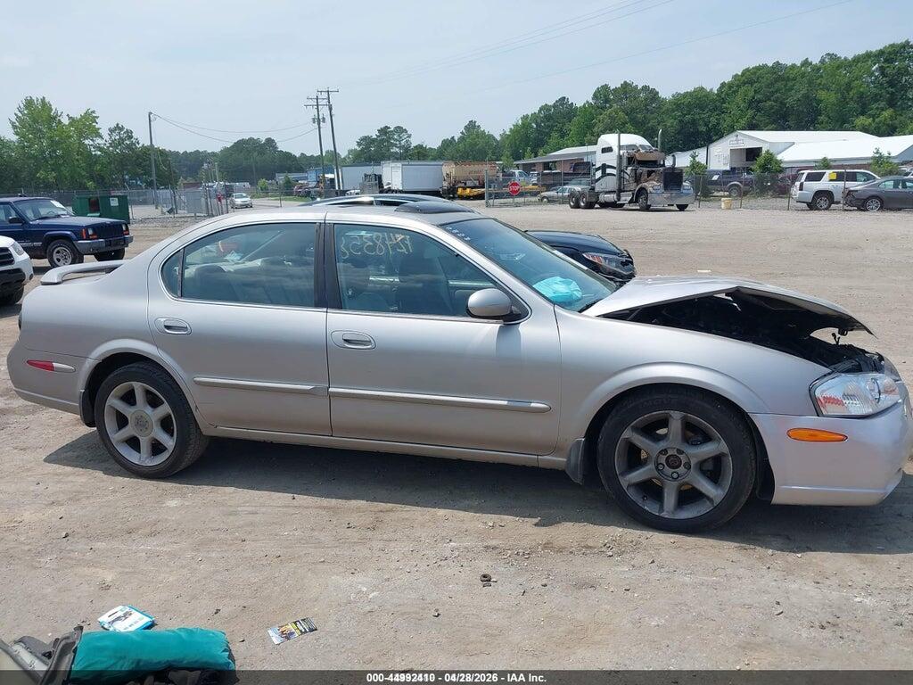 JN1CA31DXYT558934 2000 NISSAN MAXIMA photo no. 12