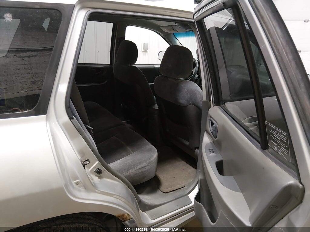 KM8SC73D22U155342 2002 HYUNDAI SANTA FE photo no. 8