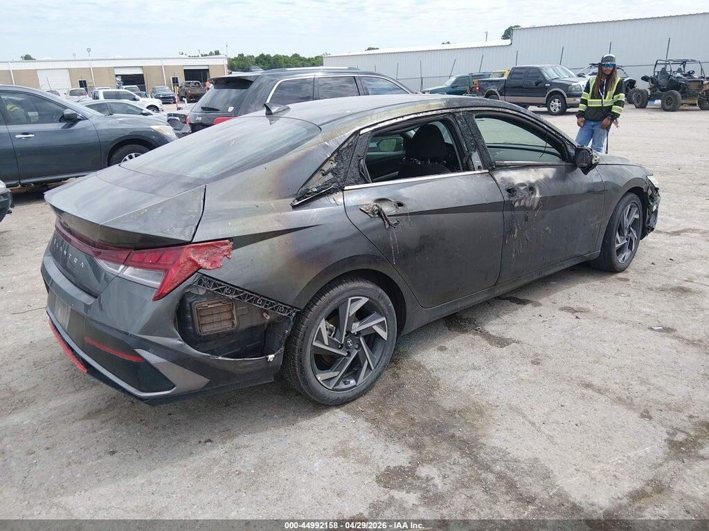 KMHLS4DG6RU656033 2024 HYUNDAI ELANTRA photo no. 4