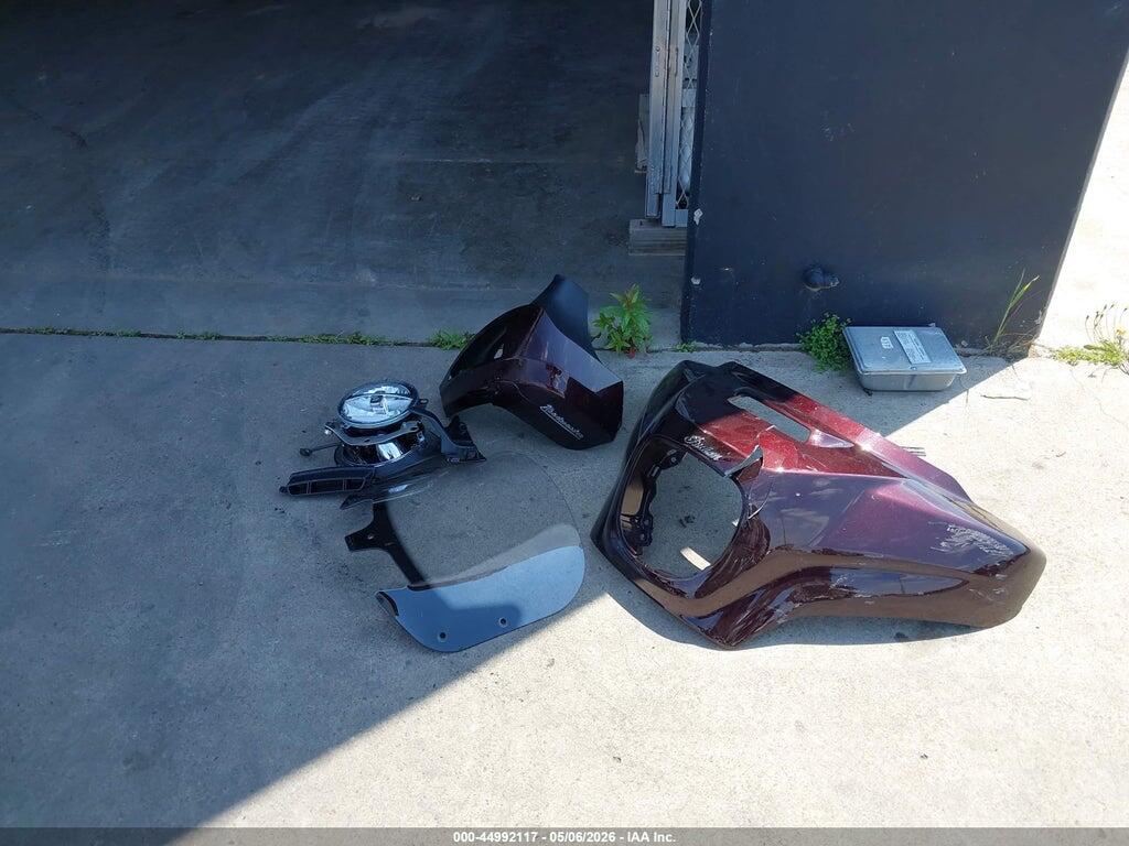 56KTKABBXN3408159 2022 INDIAN MOTORCYCLE CO. ROADMASTER photo no. 12