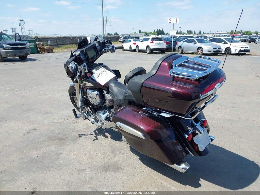 56KTKABBXN3408159 2022 INDIAN MOTORCYCLE CO. ROADMASTER photo no. 3