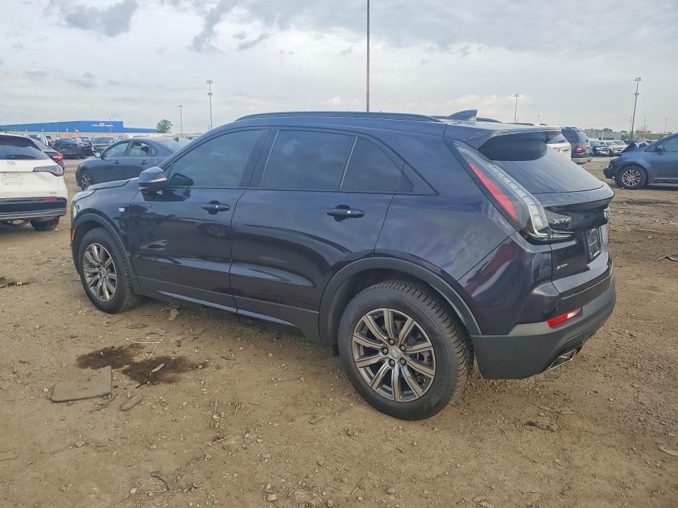 2022 CADILLAC XT4 SPORT — Фото 2 из 13