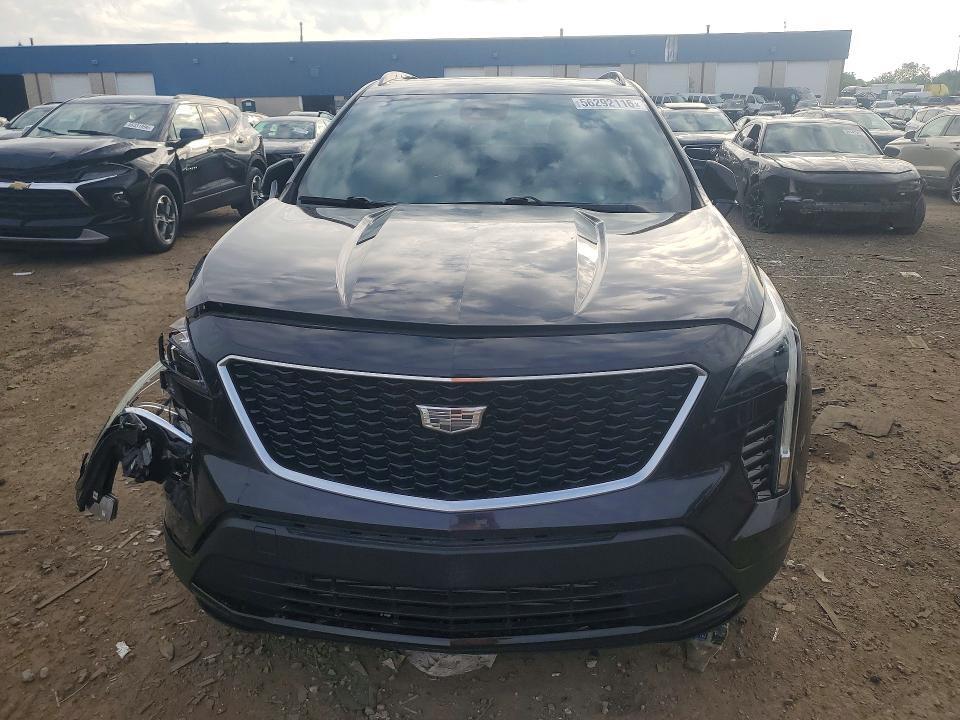 2022 CADILLAC XT4 SPORT — Фото 5 из 13