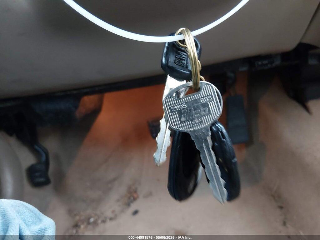 2G4WY55J921180311 2002 BUICK CENTURY photo no. 11