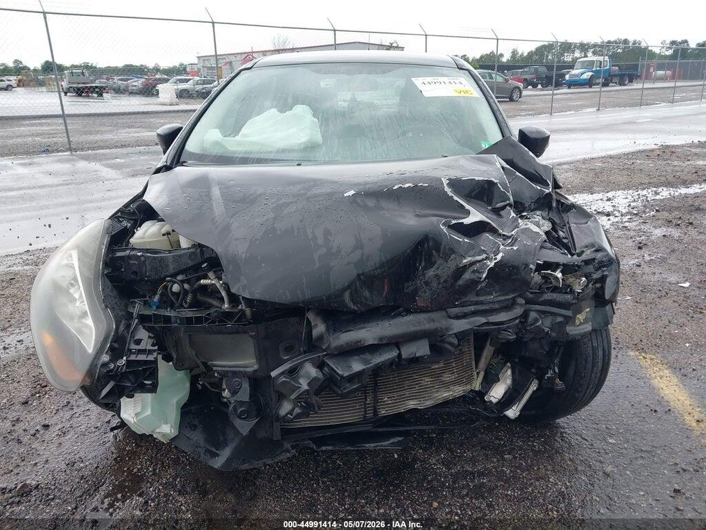1FAHP3K21CL318913 2012 FORD FOCUS photo no. 12