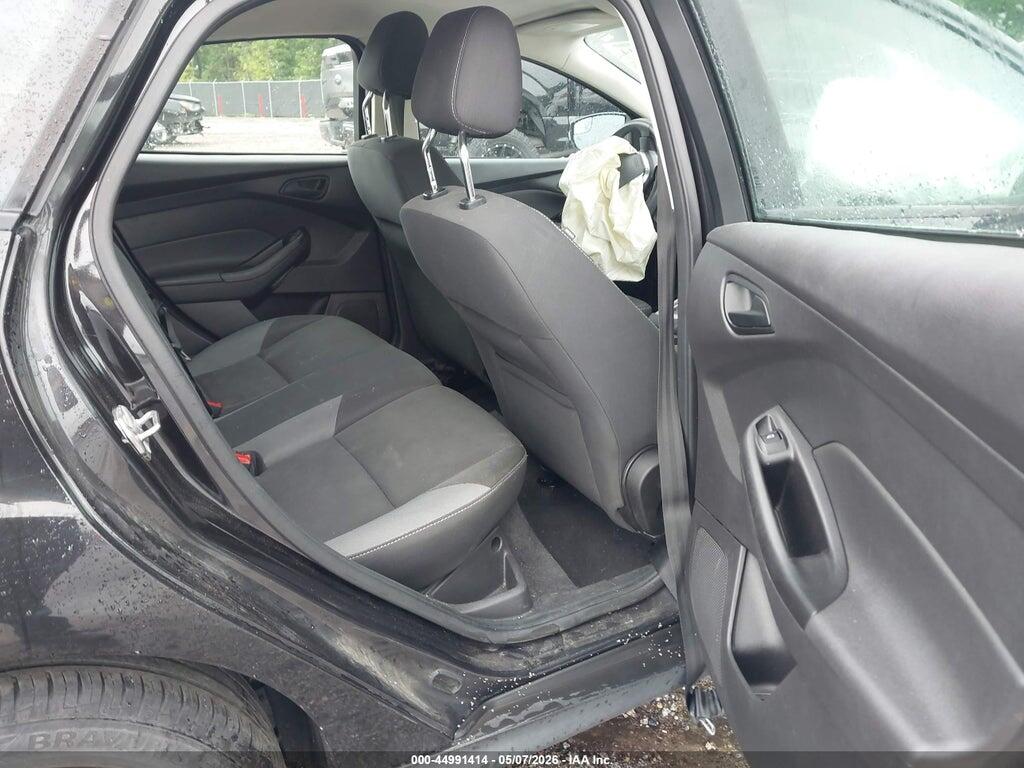1FAHP3K21CL318913 2012 FORD FOCUS photo no. 8