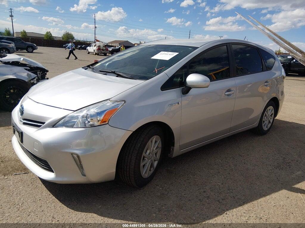 JTDZN3EU5D3278015 2013 TOYOTA PRIUS V photo no. 2