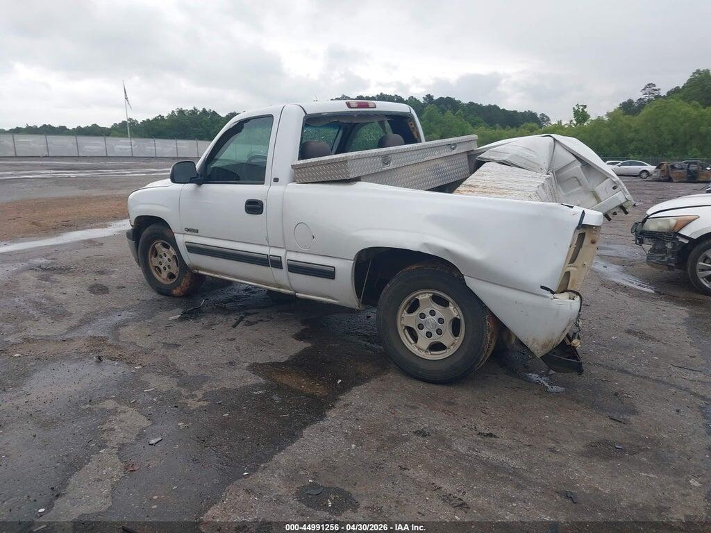 1GCEC14W0YZ220165 2000 CHEVROLET SILVERADO 1500 photo no. 3