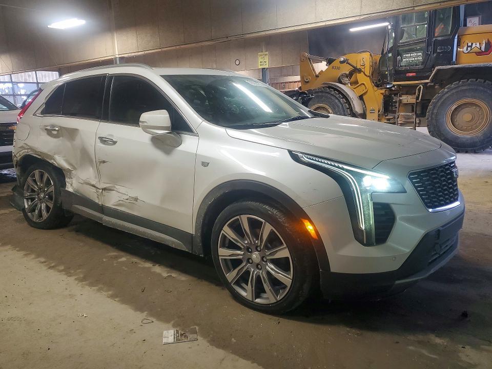 2022 CADILLAC XT4 PREMIUM LUXURY — Фото 4 из 13