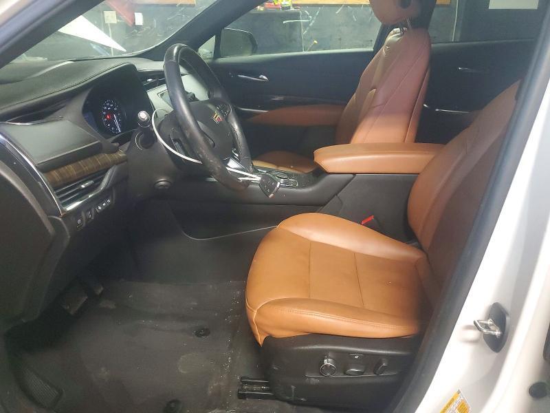 2022 CADILLAC XT4 PREMIUM LUXURY — Фото 7 из 13