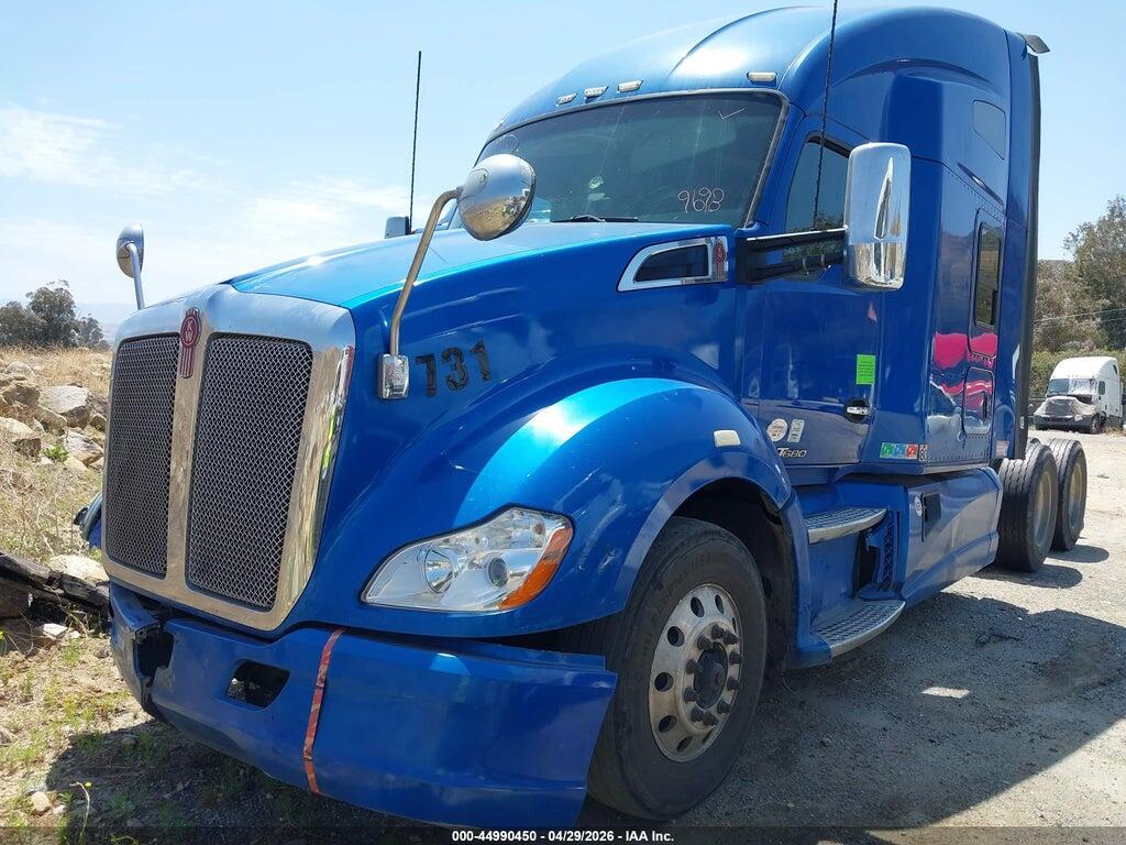1XKYD49X5GJ479698 2016 KENWORTH CONSTRUCTION photo no. 2