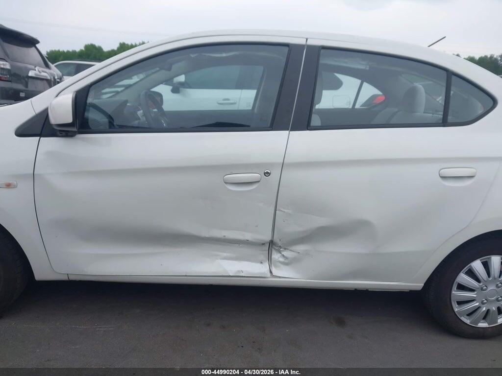 ML32F3FJXHHF08634 2017 MITSUBISHI MIRAGE G4 photo no. 6